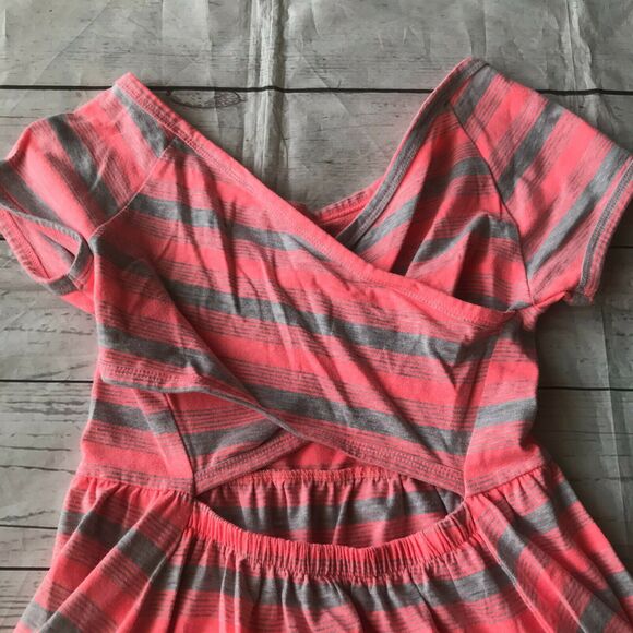 Code Bleu Girl’s Pink Gray Striped Dress Kid’s Youth Size Large - Picture 5 of 9